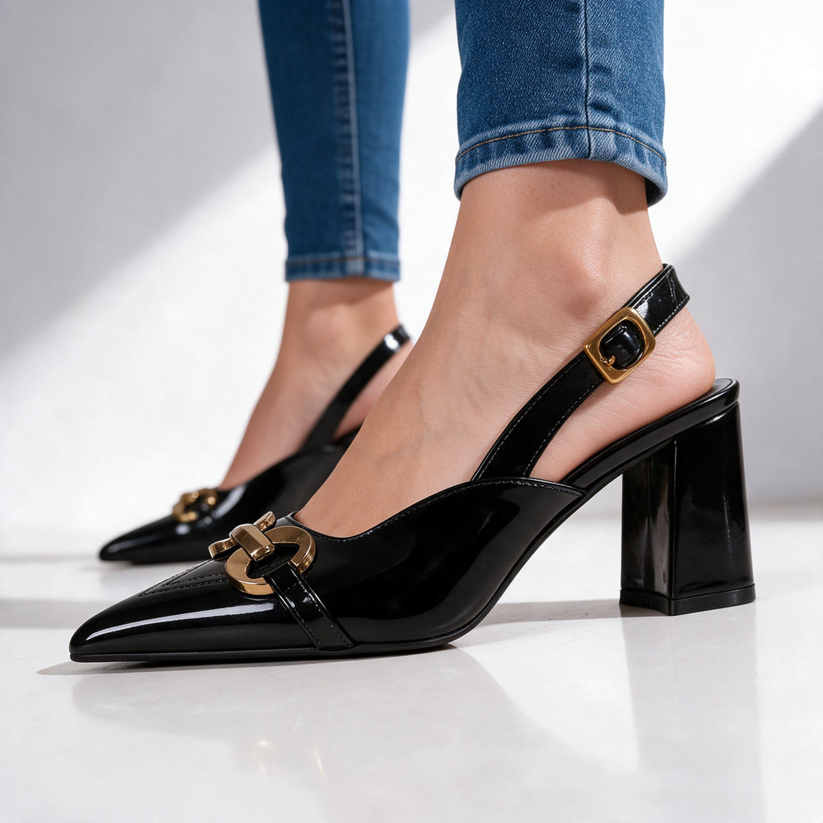 Lizzie Link Slingbacks