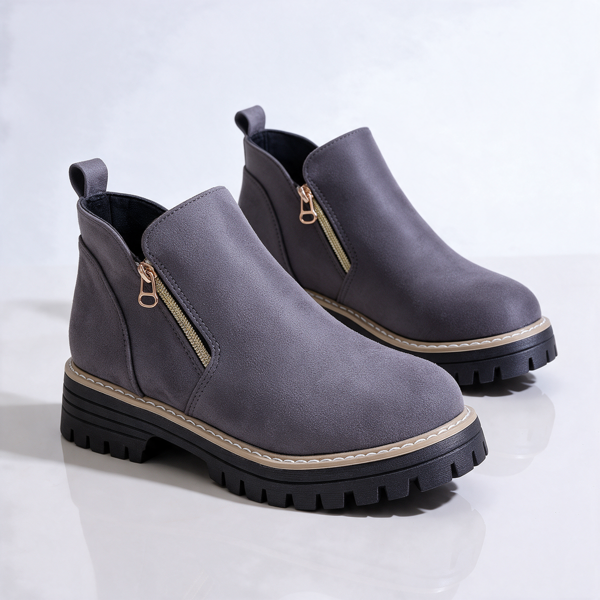 Wynn Side-Zip Ankle Boot