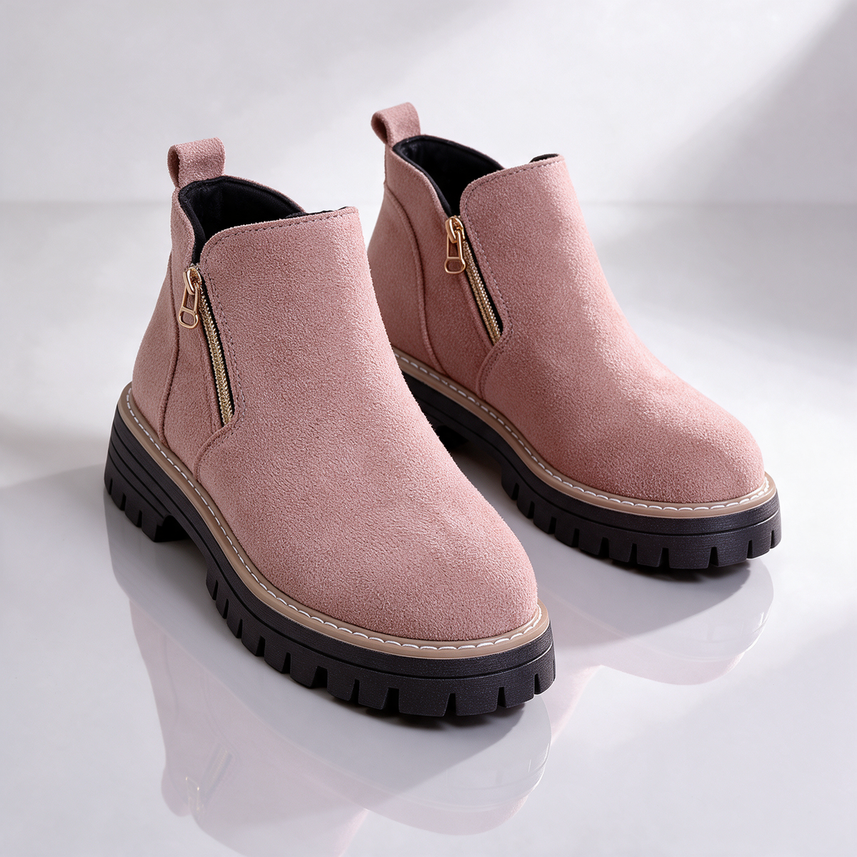Wynn Side-Zip Ankle Boot