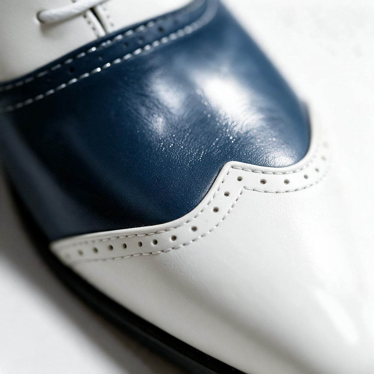 Holden Spectator Oxfords
