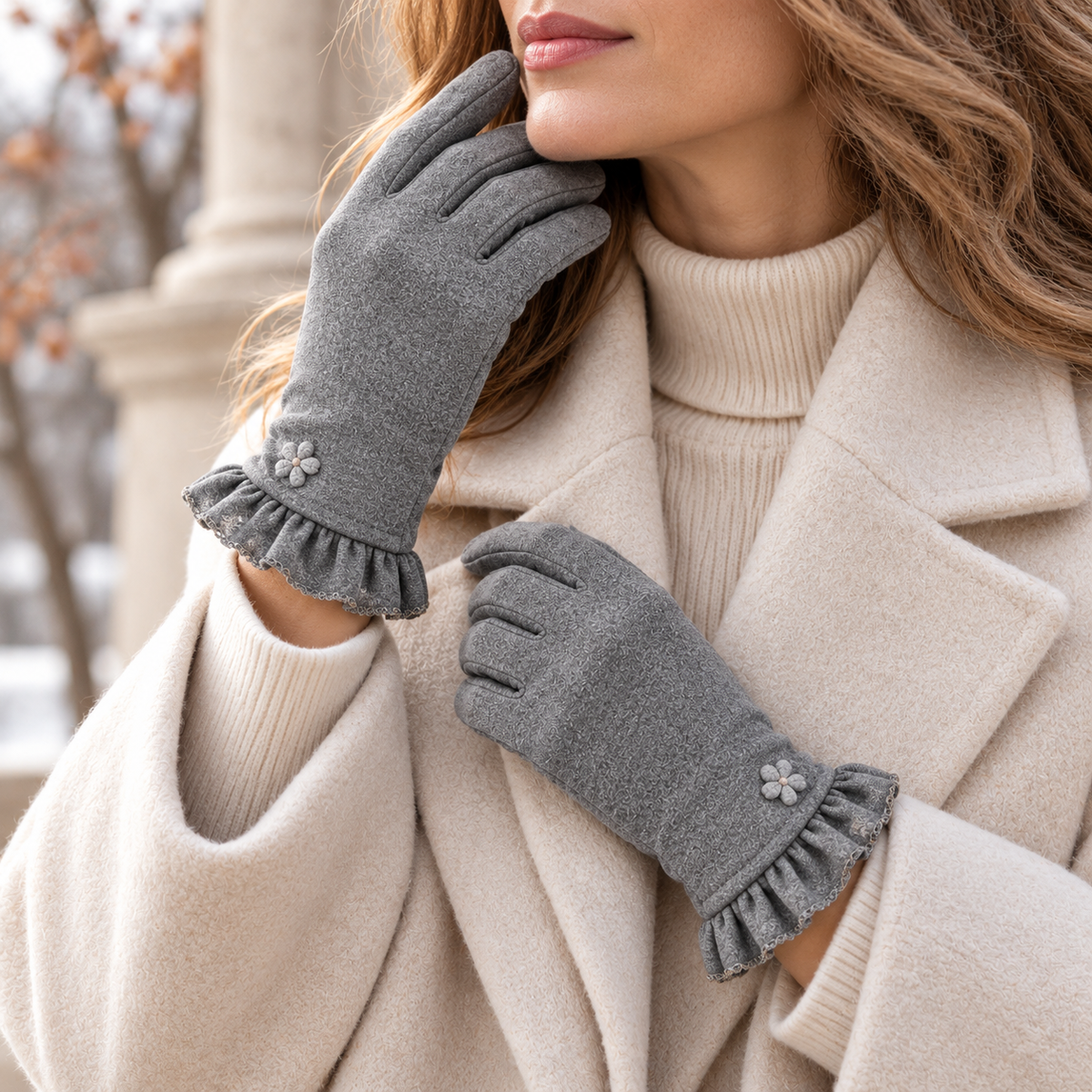 Bianca Ruffle-Cuff Touchscreen Gloves