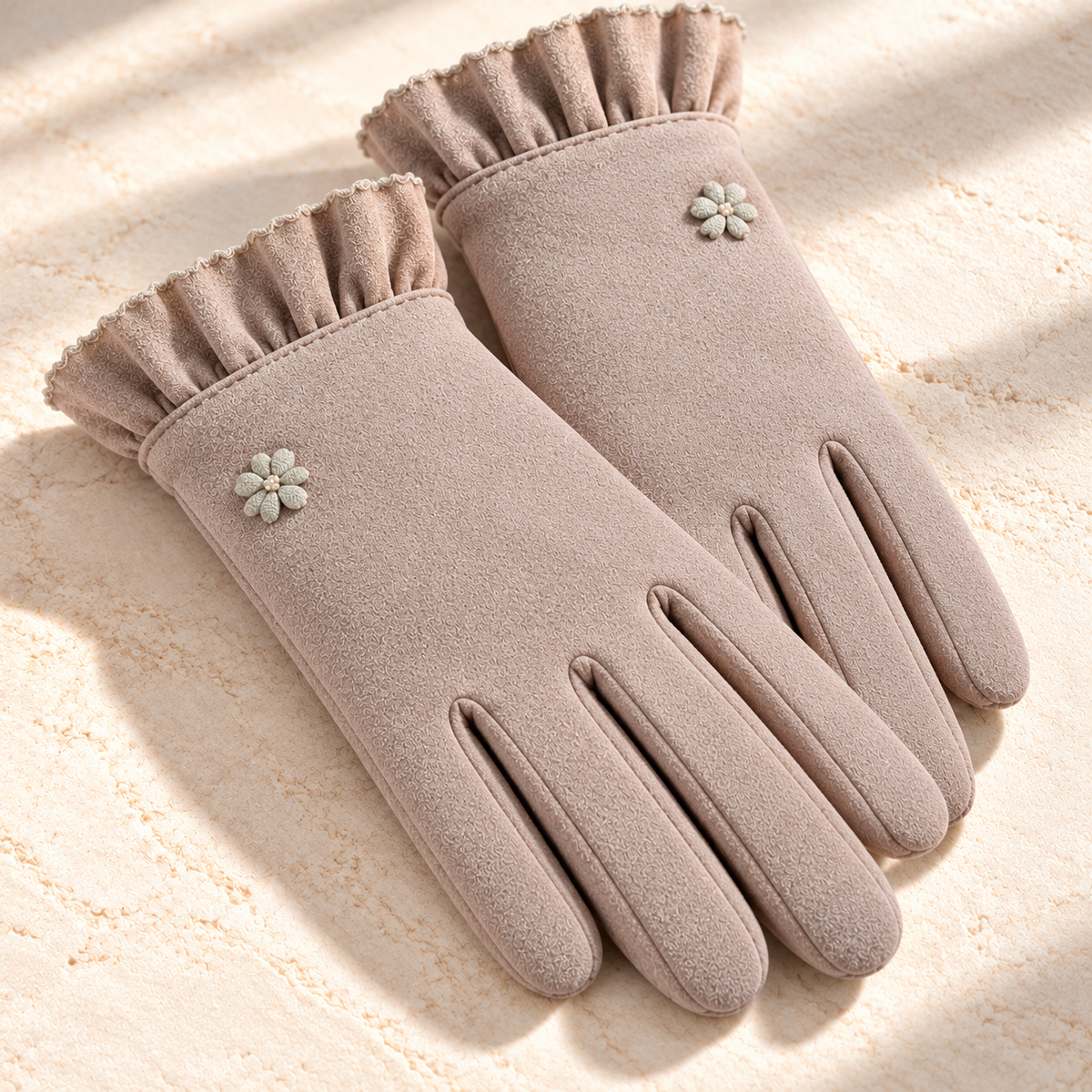 Bianca Ruffle-Cuff Touchscreen Gloves