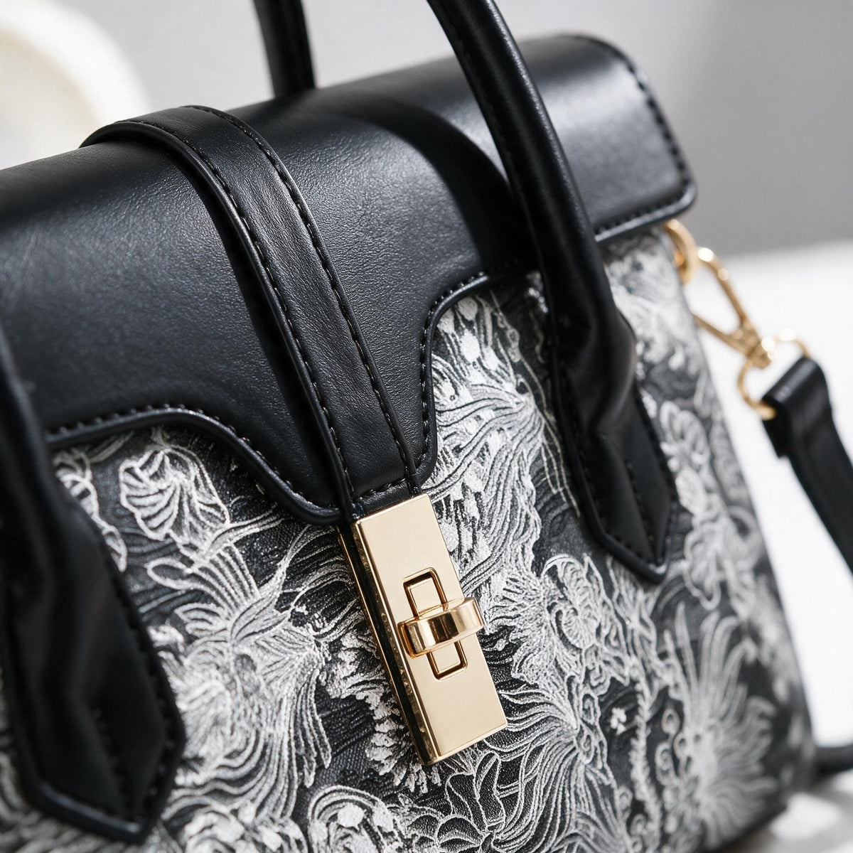 Vivian Handbag