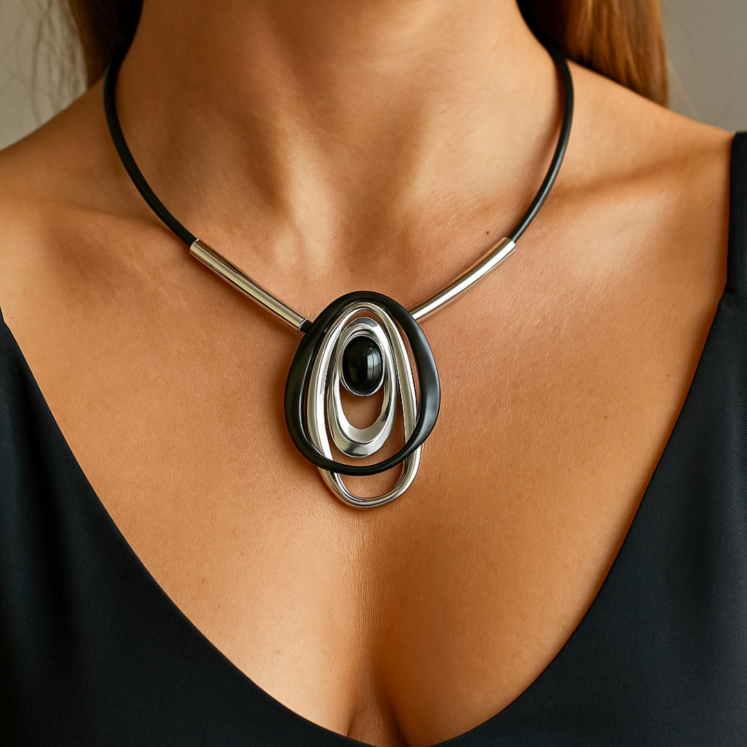 Ravenna Rogue Necklace
