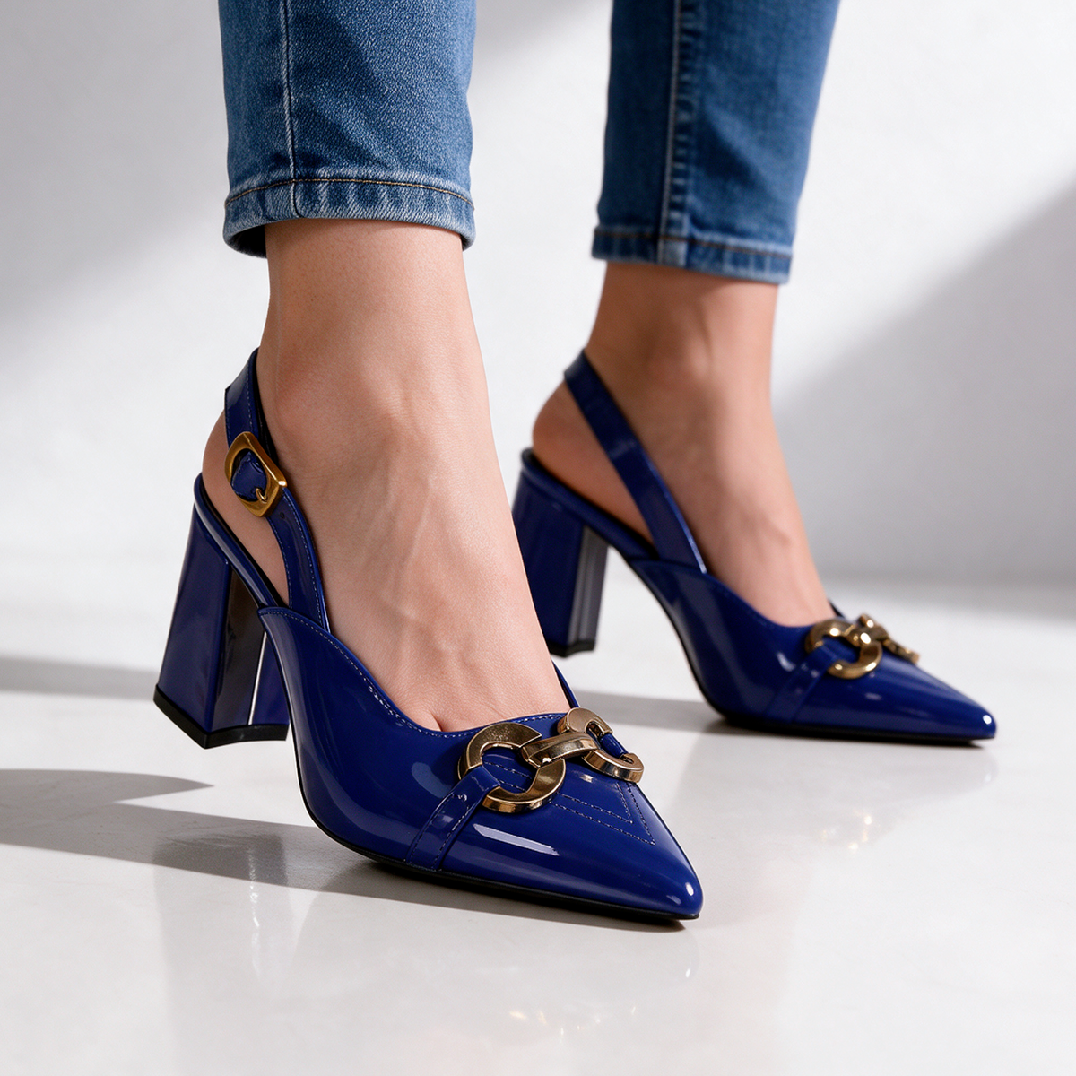 Lizzie Link Slingbacks