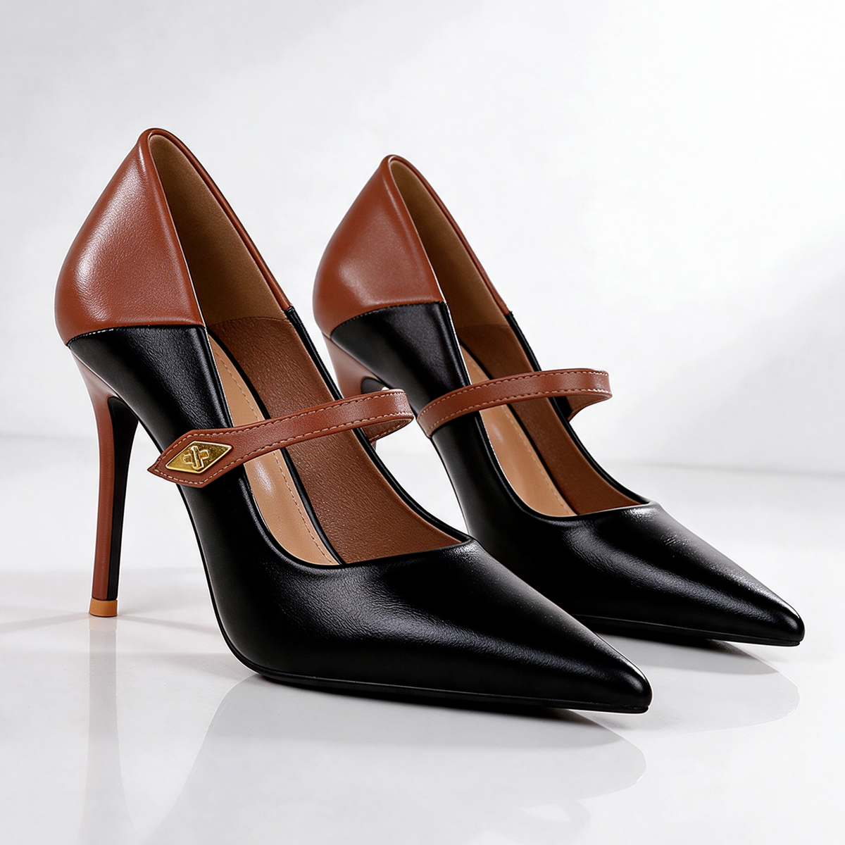 Elaine Two-Tone Pumps
