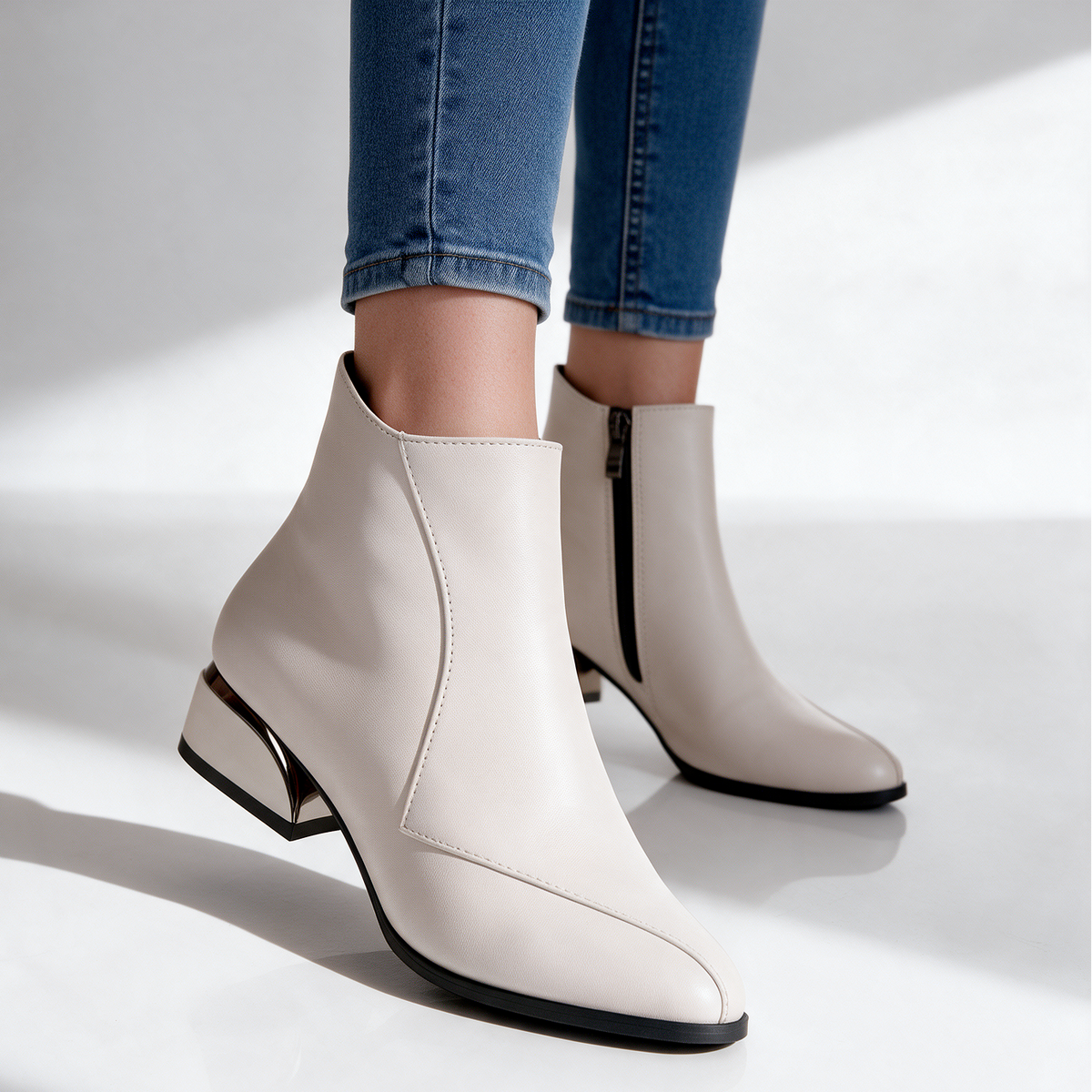 Florentia Gilt Heel Ankle Boot
